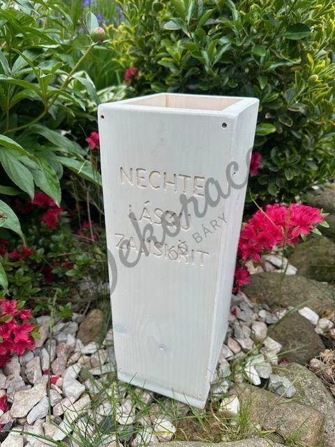 Truhlík na prskavky s textem