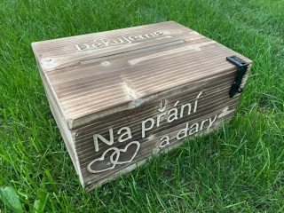 "Na přání a dary"